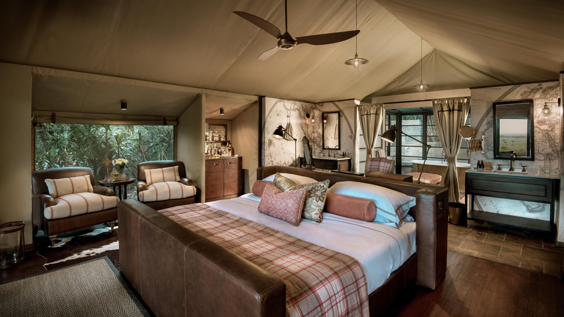 &Beyond Bateleur Camp