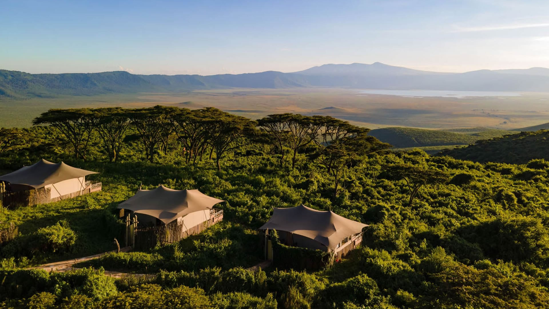 Crater's Edge Lodge