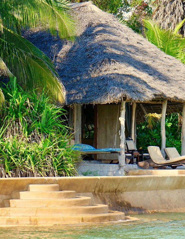 Manda Bay Resort